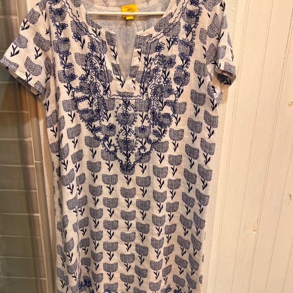 Roller Rabbit Dress - Picture 3 of 7